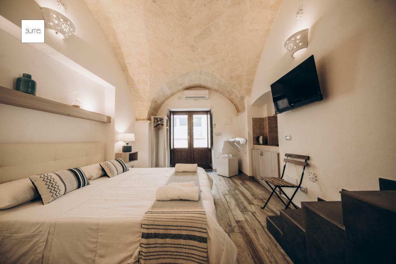Le Suite Bed Pulsano Exterior photo